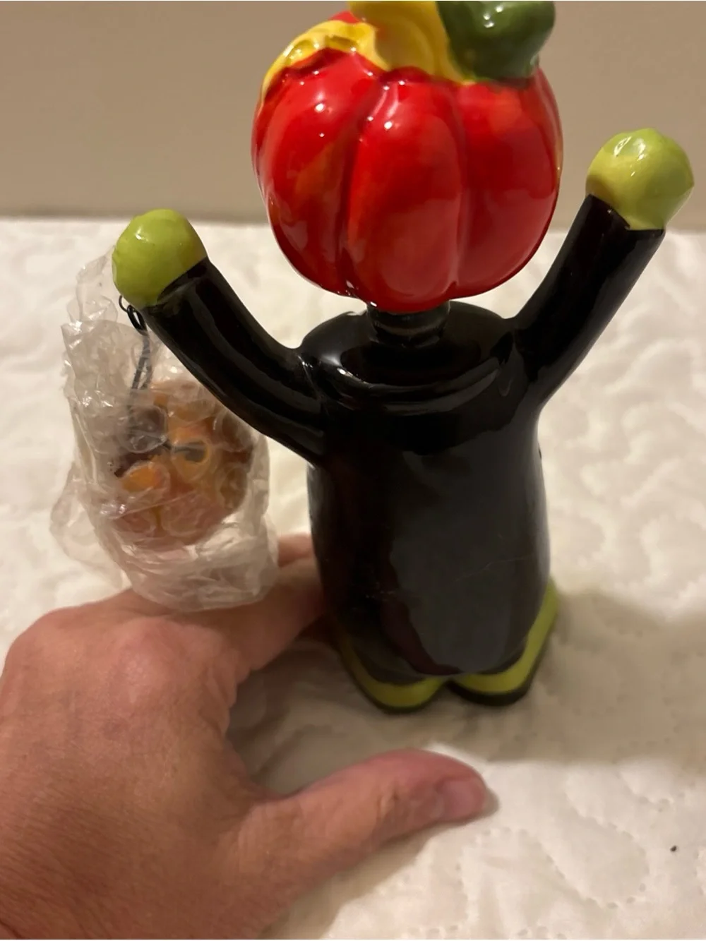 Halloween Pumpkin-Head Figurine Party Decor - Black & Orange bobblehead